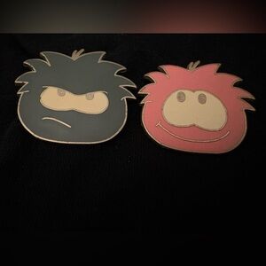 Disney Trading Pins - Club Penguin Puffles - Gray and Pink